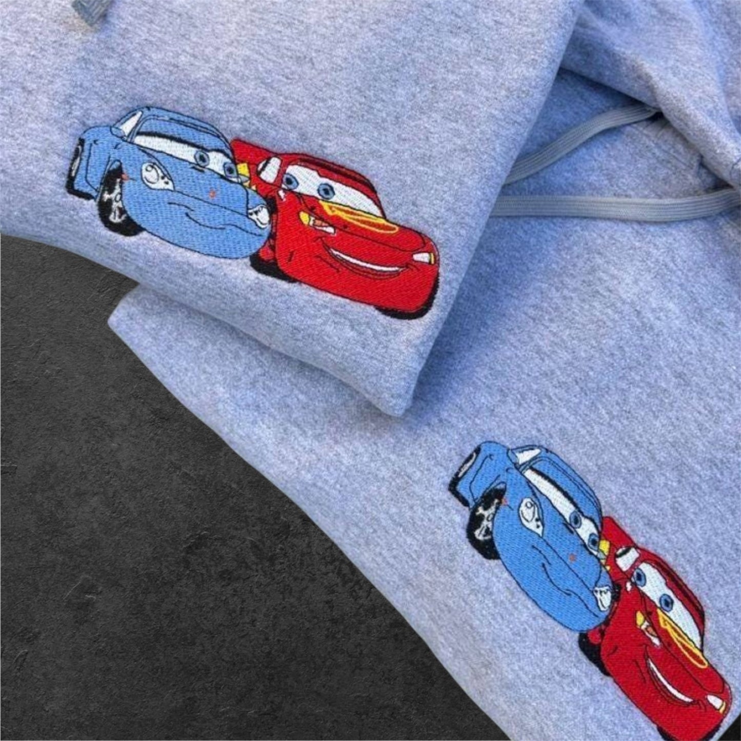 Cars Sally and McQueen Bestickter Pullover
