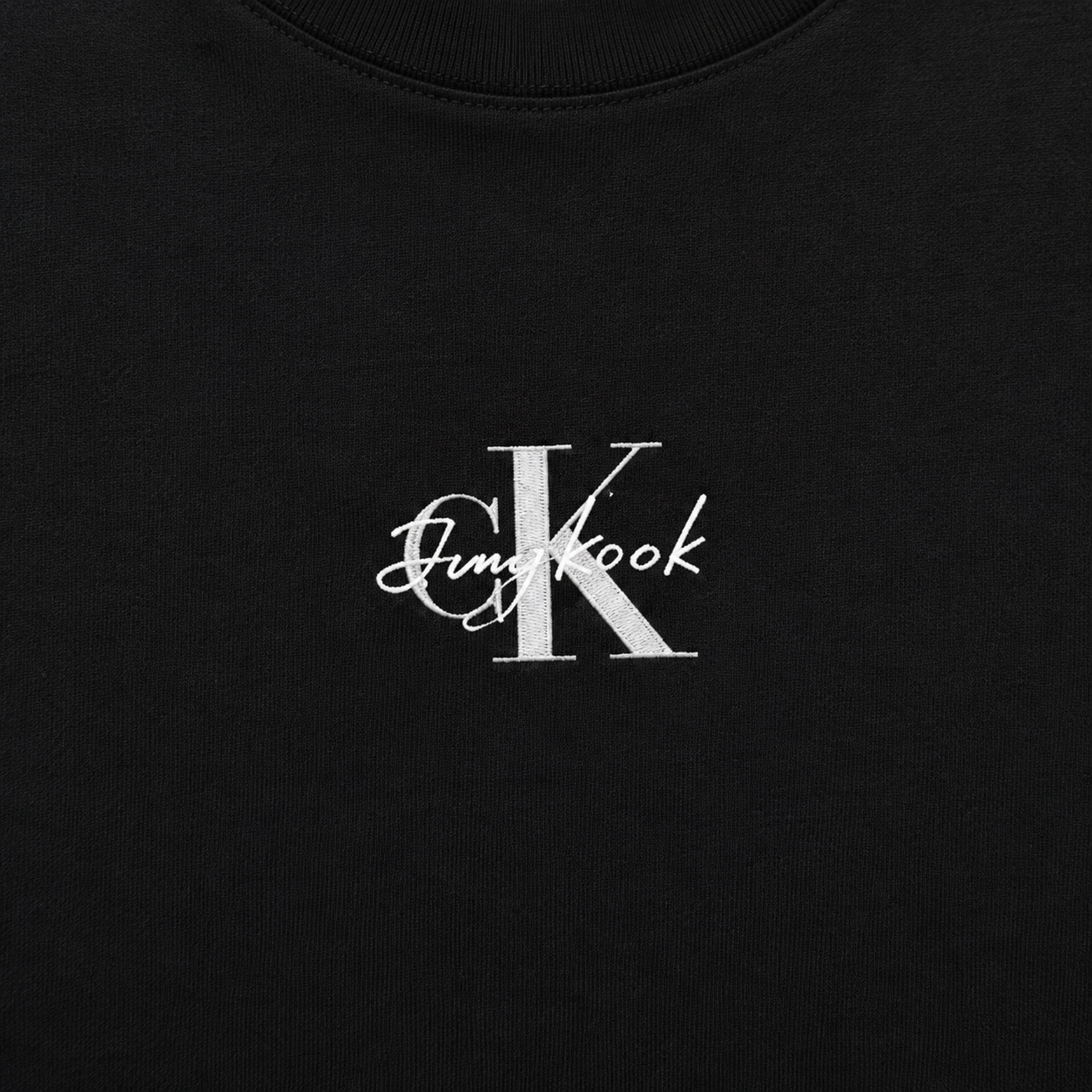 BTS CK x Jung Kook Bestickter Pullover