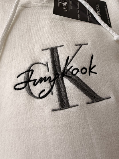 BTS CK x Jung Kook Bestickter Pullover